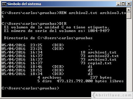 Ventana del Símbolo del sistema en Windows donde se muestra cómo se puede cambiar el nombre a un archivo usando el comando REN - Ejemplo del tutorial de CMD de {Abrirllave.com