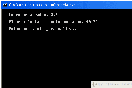 Visualización en pantalla del programa Área de una circunferencia, resuelto en lenguaje C.