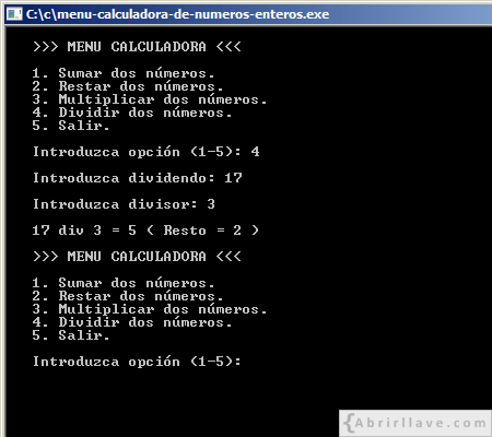 Visualización en pantalla del programa Menú calculadora de números enteros, realizando una división, resuelto en lenguaje C.