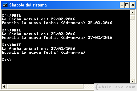 Ventana del Símbolo del sistema ejecutando date sin cambiar fecha - Ejemplo del tutorial de CMD de {Abrirllave.com