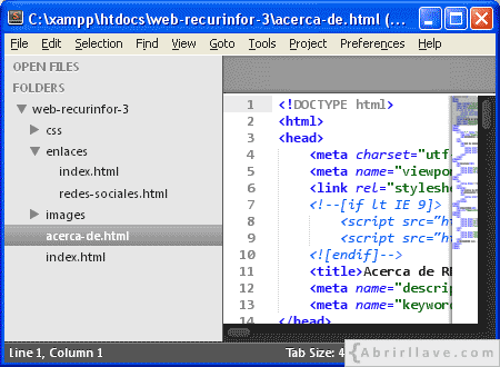 Caputura de pantalla de Sublime Text editando RECURINFOR v3