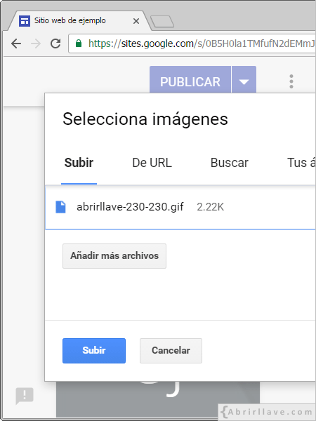 Seleccionar una imagen desde y hacer clic en subir con Google Sites.